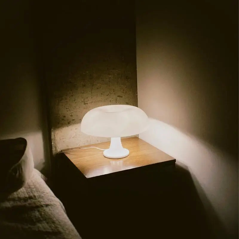 MushroomGlow: Modern Minimalist LED Table Lamp