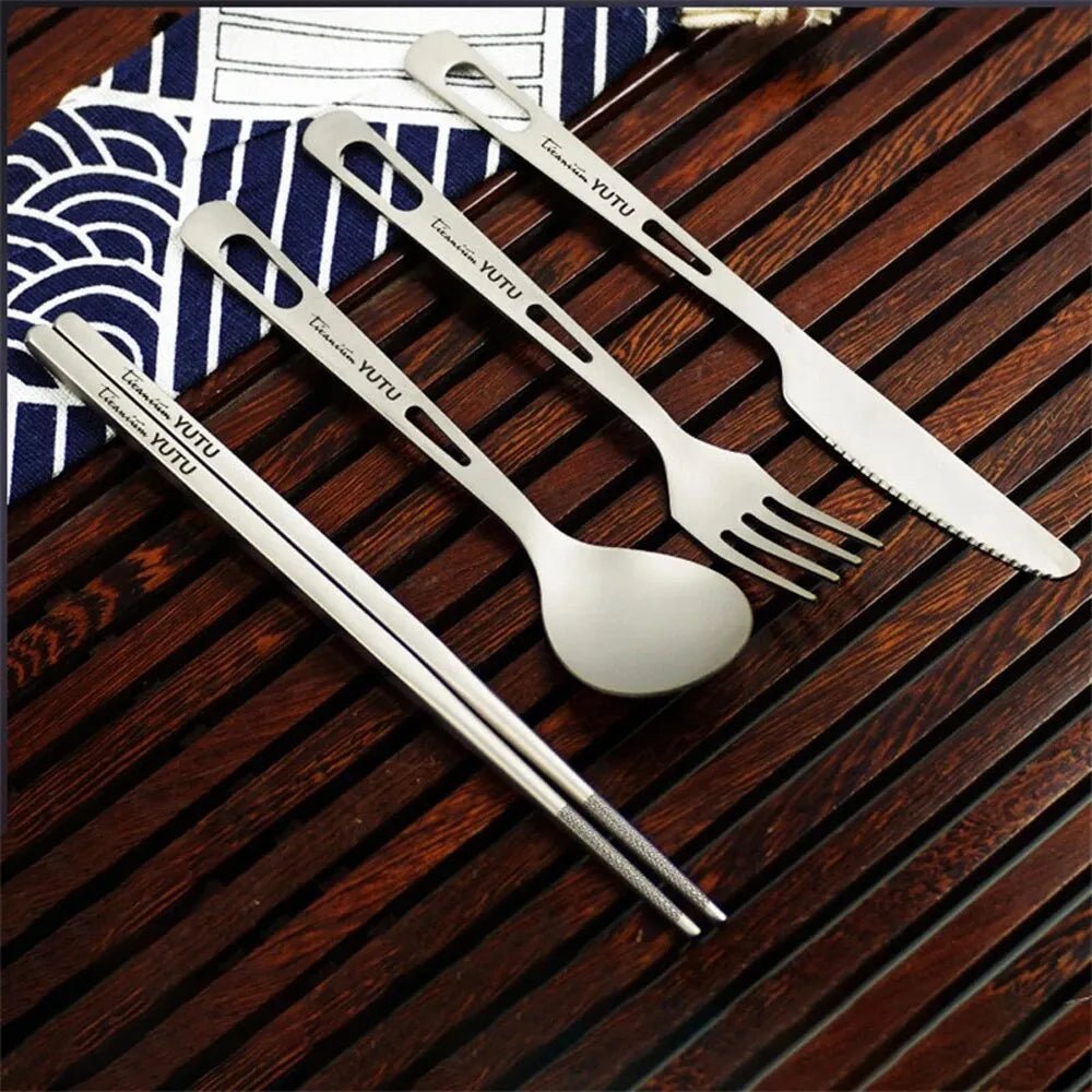 TitanElite: 4-Piece Pure Titanium Cutlery Set